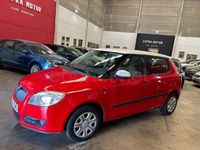 Usado Skoda Fabia 60 CV (44 kW) 2009 Rojo Berlina