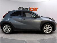 Usado Toyota Aygo X 72 CV (52 kW) 2024 Gris SUV