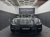 Usado Porsche Panamera Sport Turismo 560 CV (411 kW) 2020 Gris / plata Familiar