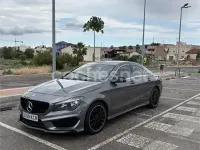 Usado Mercedes CLA200 136 CV (100 kW) 2014 Gris / plata Berlina