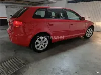 Usado Audi A3 Ambiente 115 CV (84 kW) 2007 Rojo Utilitario