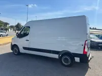 Usado Renault Master 135 CV (99 kW) 2021 Blanco Monovolumen