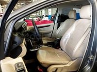 Usado Mercedes B200 136 CV (100 kW) 2009 Gris / plata Monovolumen