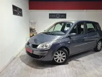 Usado Renault Scénic II 105 CV (77 kW) 2007 Gris / plata Monovolumen