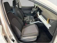 Usado Seat Arona Style 110 CV (80 kW) 2024 Blanco SUV