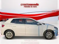 Usado Skoda Fabia Selection 80 CV (58 kW) 2024 Blanco Utilitario