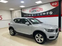 Usado Volvo XC40 150 CV (110 kW) 2019 Gris / plata SUV