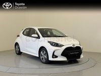 Usado Toyota Yaris Hybrid Active 116 CV (85 kW) 2024 Blanco Berlina