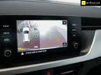 Usado Skoda Kamiq 110 CV (80 kW) 2022 Gris plata SUV