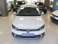 Usado VW Polo Advance 95 CV (69 kW) 2022 Beige Utilitario