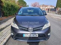 Usado Toyota Verso Advance 132 CV (97 kW) 2013 Gris / plata Monovolumen