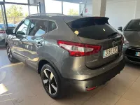Usado Nissan Qashqai Acenta 115 CV (84 kW) 2017 Gris / plata SUV