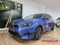 Usado Kia Ceed 120 CV (88 kW) 2023 Azul Utilitario
