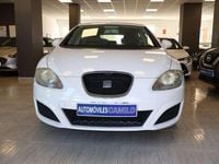 Usado Seat Leon Reference 105 CV (77 kW) 2010 Blanco Utilitario