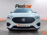 Usado MG ZS Luxury 111 CV (81 kW) 2023 Blanco SUV