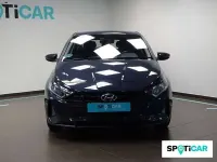 Usado Hyundai i20 84 CV (61 kW) 2023 Gris Utilitario