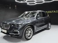 Usado BMW X5 Comfort Edition 265 CV (194 kW) 2020 Gris / plata SUV
