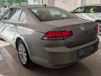 Usado VW Passat Edition 120 CV (88 kW) 2015 Beige Berlina