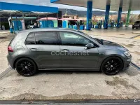 Usado VW Golf VII R 310 CV (228 kW) 2018 Gris / plata Berlina