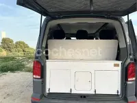 Usado VW Caravelle 110 CV (80 kW) 2021 Gris / plata Van