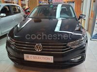 Usado VW Passat 120 CV (88 kW) 2020 Negro Familiar