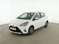 Usado Toyota Yaris Active 101 CV (74 kW) 2017 Blanco Utilitario