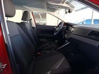Usado VW Polo Trendline 95 CV (69 kW) 2022 Rojo Utilitario