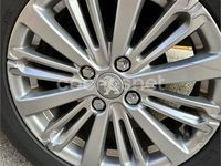 Usado Peugeot 208 Signature Sky 82 CV (60 kW) 2018 Gris / plata Utilitario