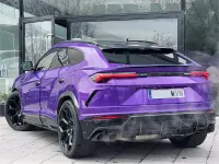 Usado Lamborghini Urus 666 CV (489 kW) 2019 Violeta / lila SUV