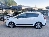 Usado Peugeot 3008 Allure 131 CV (96 kW) 2015 Blanco Berlina