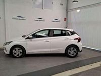 Usado Hyundai i20 84 CV (61 kW) 2023 Blanco Utilitario