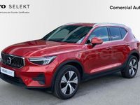 Usado Volvo XC40 Core 211 CV (155 kW) 2024 Rojo SUV