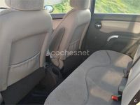 Usado Citroën C3 70 CV (51 kW) 2004 Gris / plata Berlina