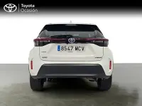 Usado Toyota Yaris Hybrid Active 116 CV (85 kW) 2022 Blanco Pickup/Camioneta