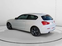 Usado BMW 118 Sport Line 143 CV (105 kW) 2016 Blanco Utilitario