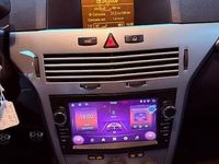 Usado Opel Astra Sport 115 CV (84 kW) 2008 Negro