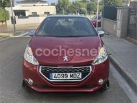 Usado Peugeot 208 GTi 200 CV (147 kW) 2013 Rojo Utilitario