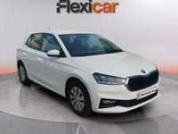 Usado Skoda Fabia 80 CV (58 kW) 2025 Blanco Utilitario