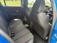 Usado Peugeot 208 GT 99 CV (72 kW) 2021 Azul Utilitario