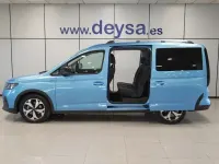 Usado Ford Tourneo Connect Active 102 CV (75 kW) 2023 Azul Monovolumen