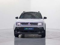 Begagnad Renault 4 E-Tech Techno 110 kW (150 HK) 2025 Vit SUV