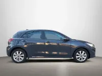 Usado Kia Rio Sport 100 CV (73 kW) 2022 Gris Berlina