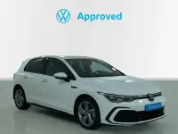 Usado VW Golf VIII R-line 150 CV (110 kW) 2024 Blanco Berlina