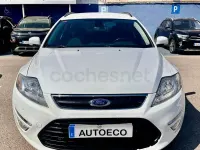 Usado Ford Mondeo Titanium 140 CV (102 kW) 2014 Blanco Familiar