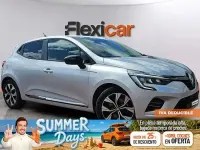 Usado Renault Clio Evolution 143 CV (105 kW) 2023 Gris Utilitario