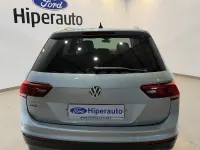 Usado VW Tiguan Allspace Advance 150 CV (110 kW) 2021 Gris / plata SUV