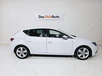 Usado Seat Leon FR 130 CV (95 kW) 2018 Blanco Berlina