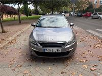 Usado Peugeot 308 SW Style 130 CV (95 kW) 2017 Gris / plata Familiar