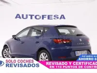 Usado Seat Leon Style 130 CV (95 kW) 2019 Azul Berlina