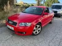 Usado Audi A3 Ambiente 150 CV (110 kW) 2005 Rojo Utilitario